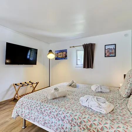 Appartamento Domaine Du Gros Chene - Terrasses Avec Jacuzzis Privatifs Ablon Esterno foto